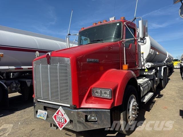 Kenworth T800 Automobilinės cisternos
