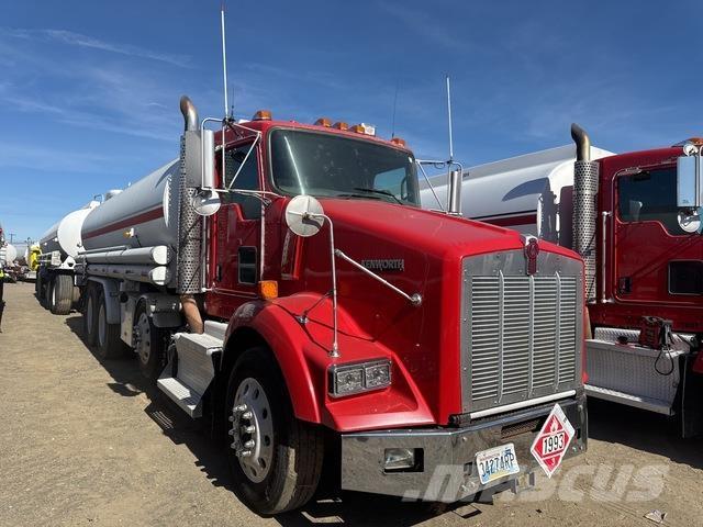 Kenworth T800 Automobilinės cisternos
