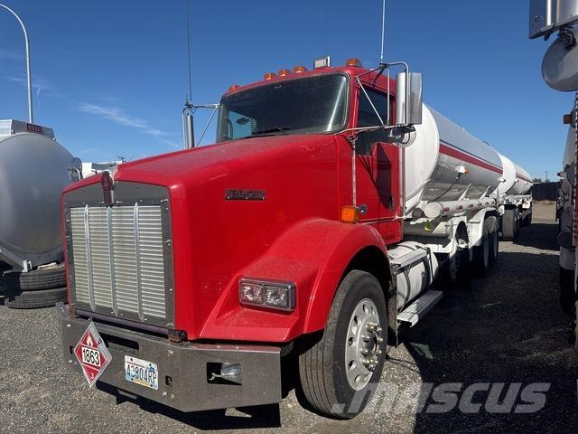 Kenworth T800 Automobilinės cisternos