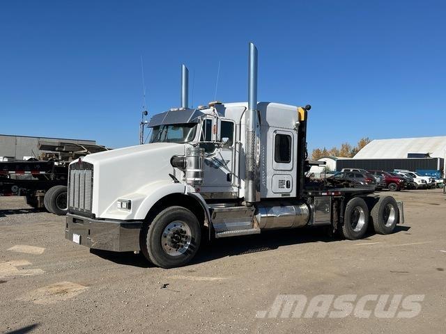 Kenworth T800 Pagalbos kelyje automobiliai
