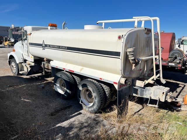 Kenworth T800 Vandens sunkvežimiai