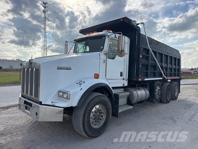 Kenworth T800 Savivarčių priekabų vilkikai