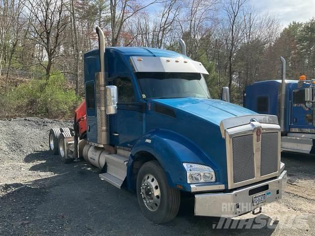 Kenworth T880 Statyba - Kita