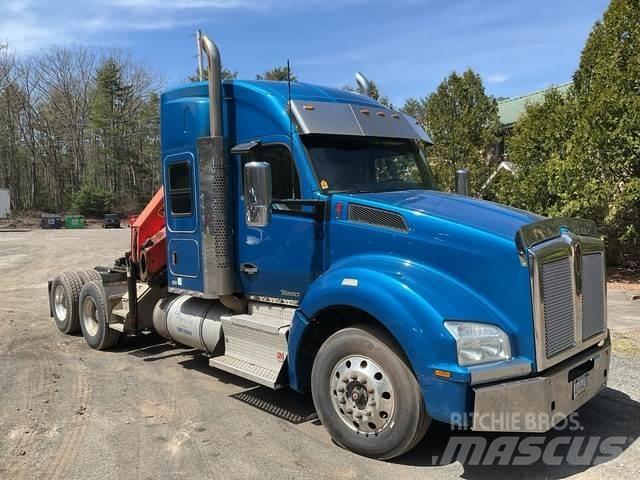 Kenworth T880 Statyba - Kita