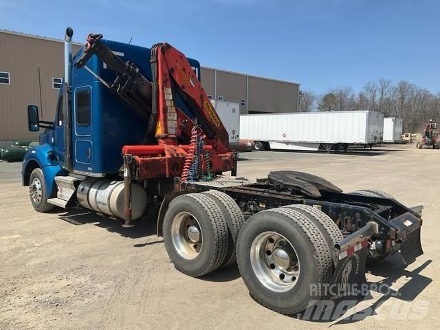 Kenworth T880 Statyba - Kita