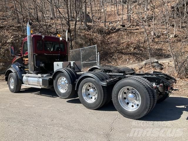 Kenworth T880 Naudoti vilkikai