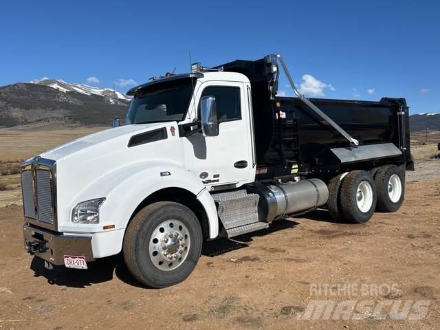Kenworth T880 Savivarčių priekabų vilkikai