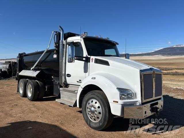Kenworth T880 Savivarčių priekabų vilkikai