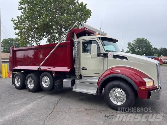 Kenworth T880 Savivarčių priekabų vilkikai