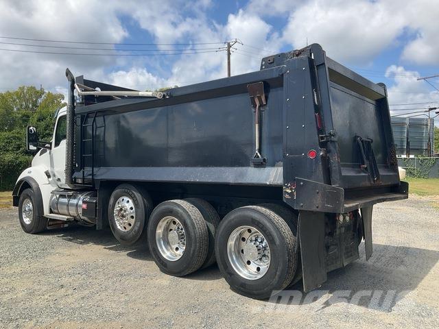 Kenworth T880 Savivarčių priekabų vilkikai