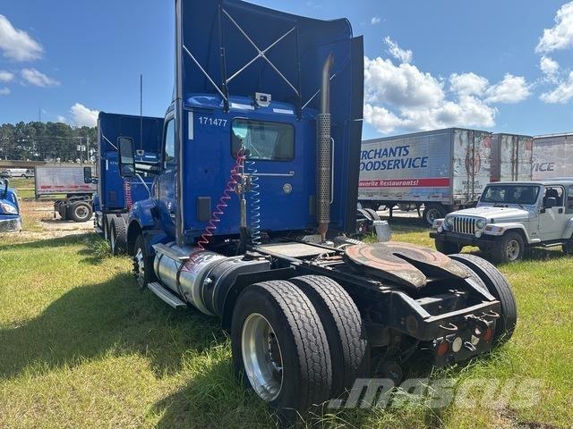 Kenworth T880 Naudoti vilkikai