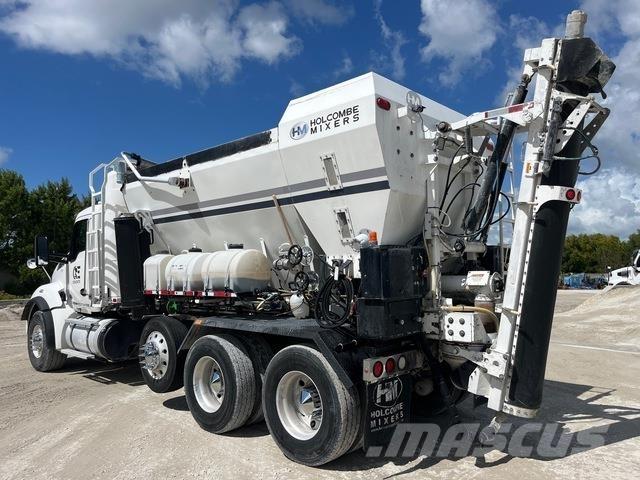 Kenworth T880 Betonvežiai