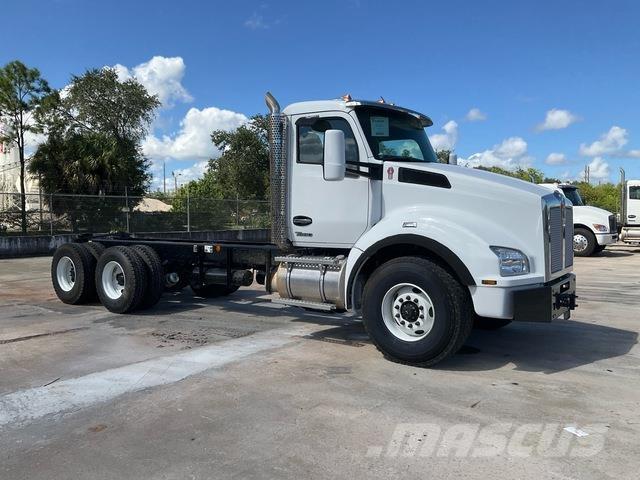Kenworth T880 Kabinos ir salonai