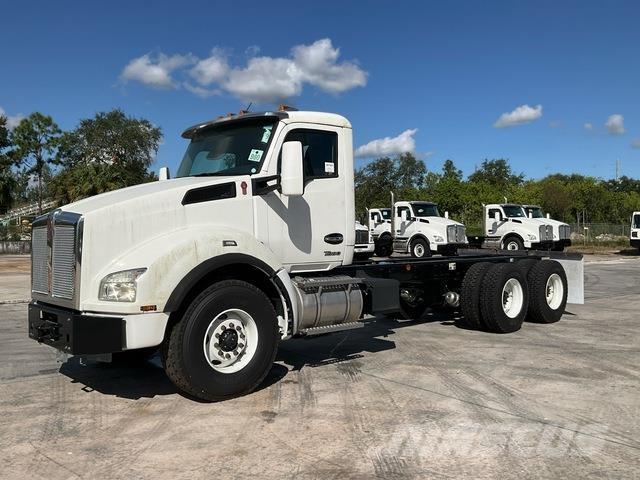 Kenworth T880 Kabinos ir salonai