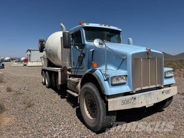 Kenworth W900 Kita
