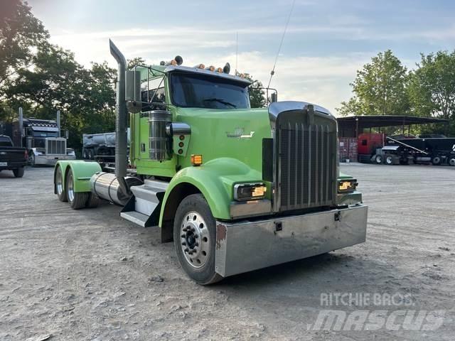 Kenworth W900 Naudoti vilkikai