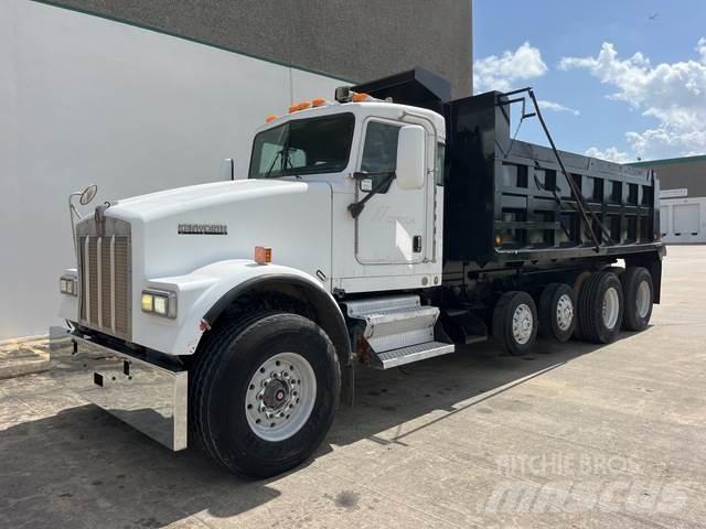 Kenworth W900 Savivarčių priekabų vilkikai