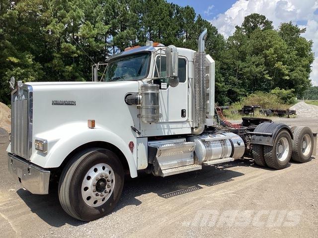 Kenworth W900 Naudoti vilkikai