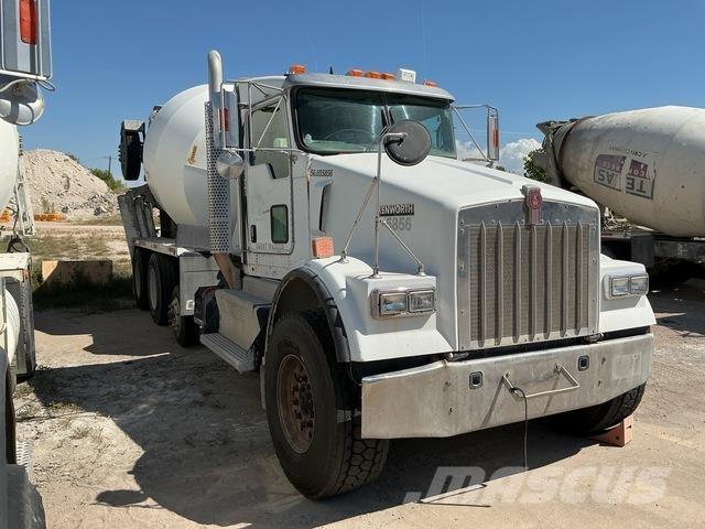 Kenworth W900 Kita
