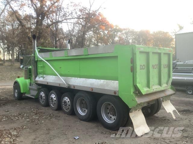 Kenworth W900 Savivarčių priekabų vilkikai