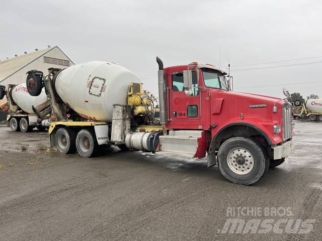 Kenworth W900B Kita