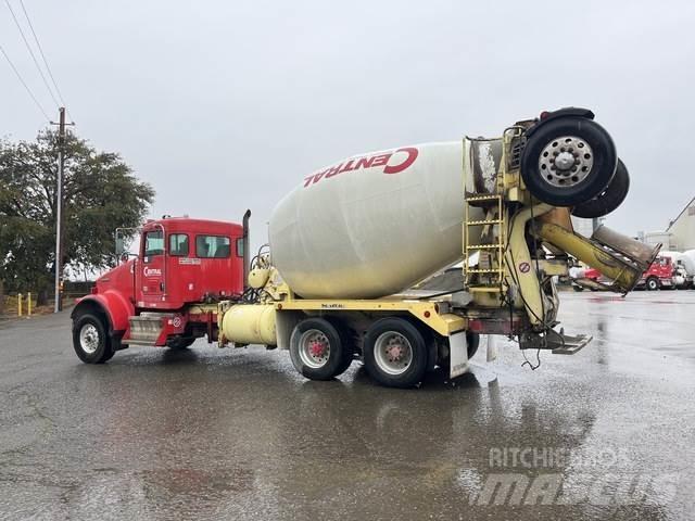Kenworth W900B Kita