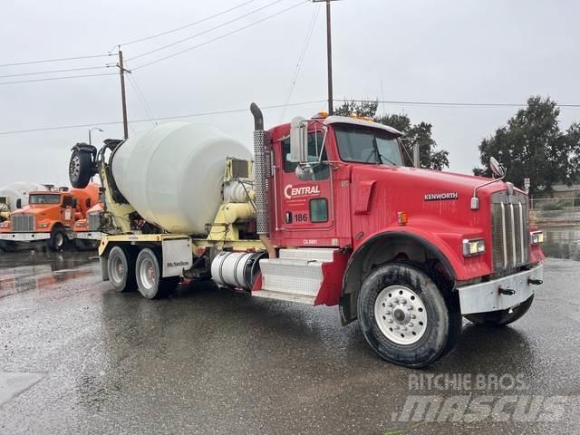 Kenworth W900B Kita
