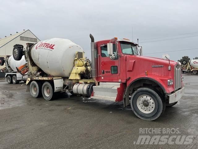 Kenworth W900B Kita