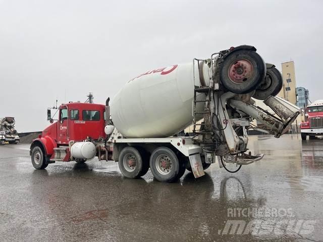 Kenworth W900B Kita