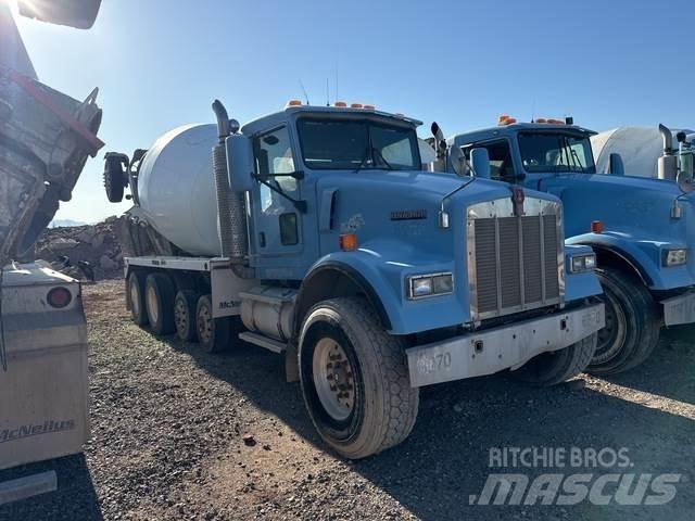 Kenworth W900B Kita