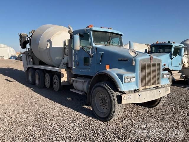 Kenworth W900B Kita