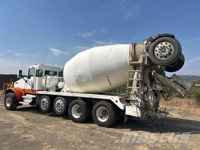 Kenworth W900B Kita