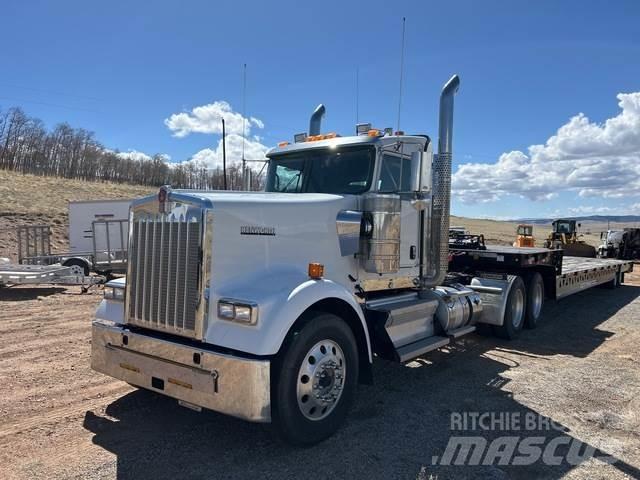 Kenworth W900L Naudoti vilkikai
