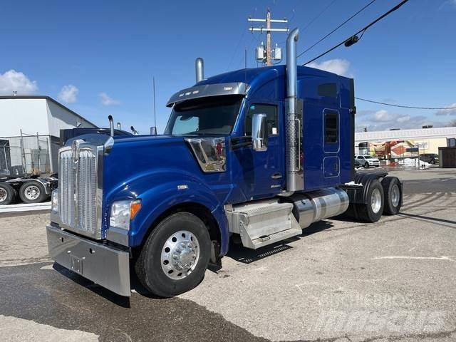 Kenworth W990 Naudoti vilkikai