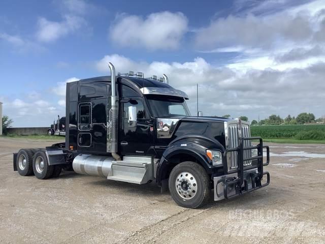 Kenworth W990 Naudoti vilkikai