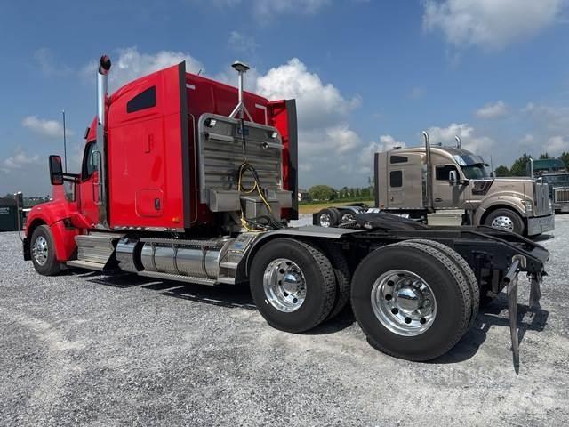Kenworth W990 Naudoti vilkikai
