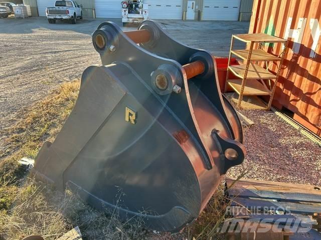 Komatsu  Kiti naudoti statybos komponentai