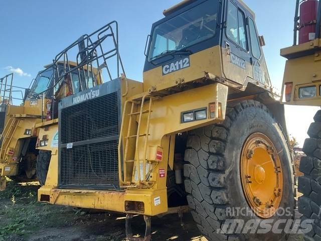 Komatsu 330M Karjeriniai savivarčiai