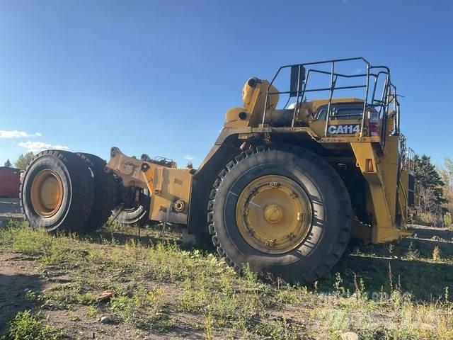 Komatsu 330M Karjeriniai savivarčiai