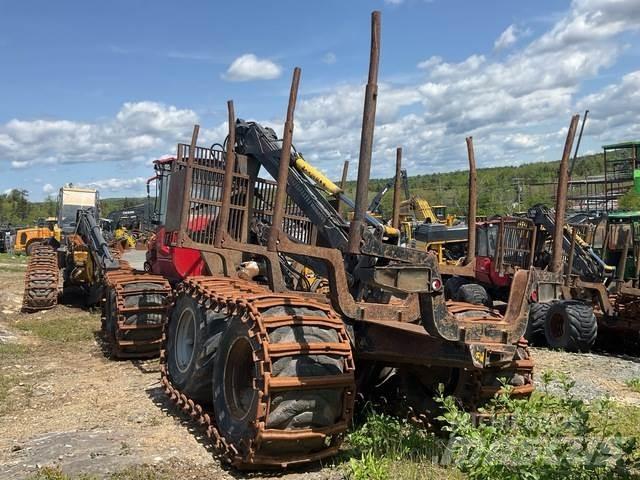 Komatsu 840.4 Naudoti miškovežiai (Forvarderiai)