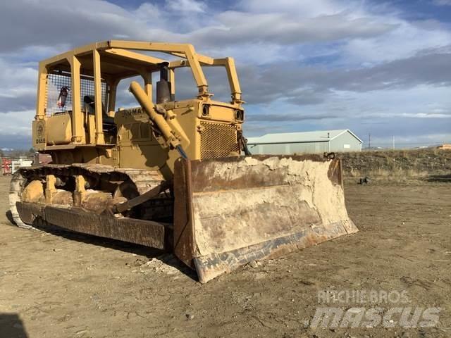 Komatsu D65E-6 Vikšriniai buldozeriai