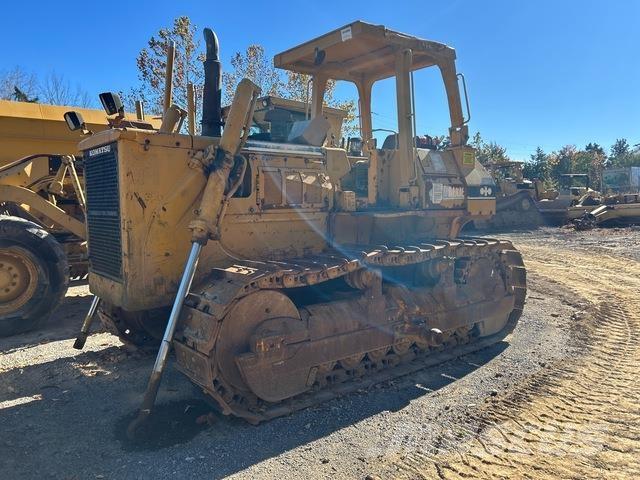 Komatsu D68E-1 Vikšriniai buldozeriai