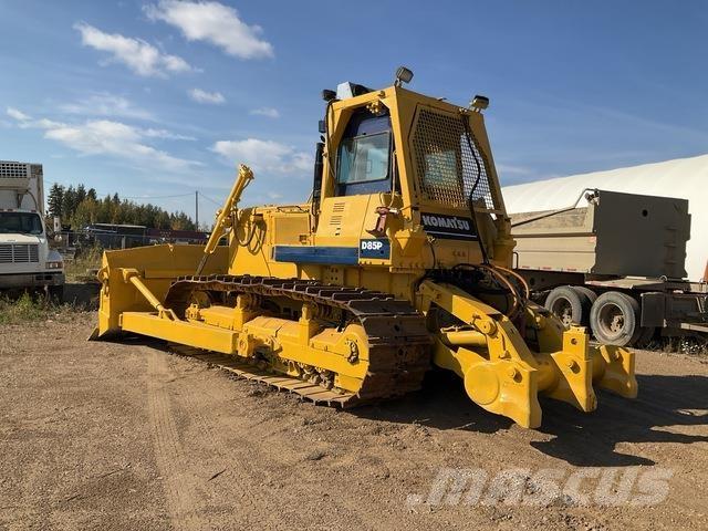 Komatsu D85P Vikšriniai buldozeriai