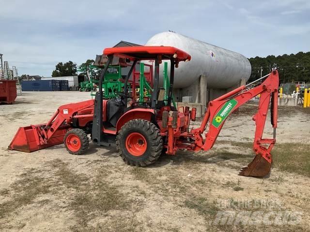 Kubota B26 Naudoti kompaktiški traktoriai