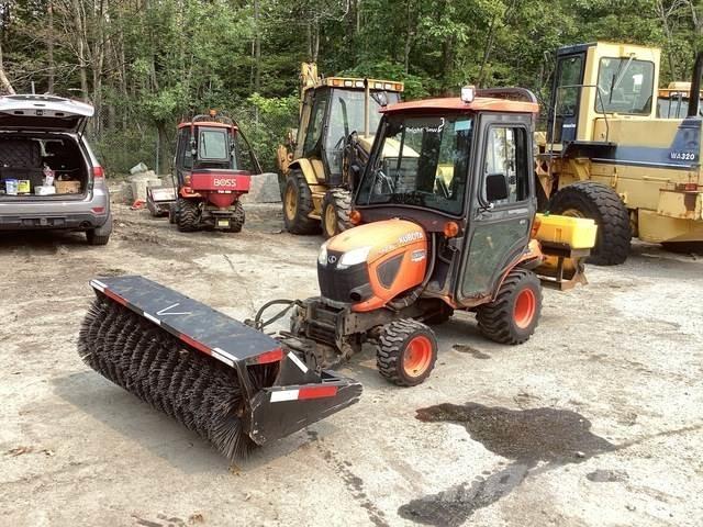 Kubota BX2380 Naudoti kompaktiški traktoriai
