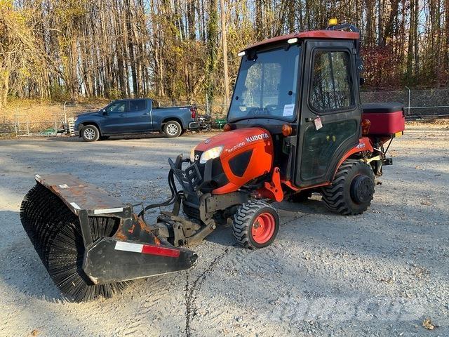 Kubota BX2380 Naudoti kompaktiški traktoriai