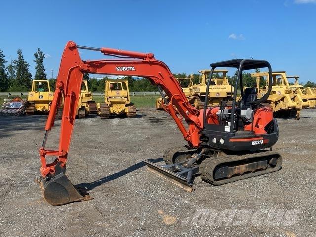 Kubota KX121-3 Vikšriniai ekskavatoriai