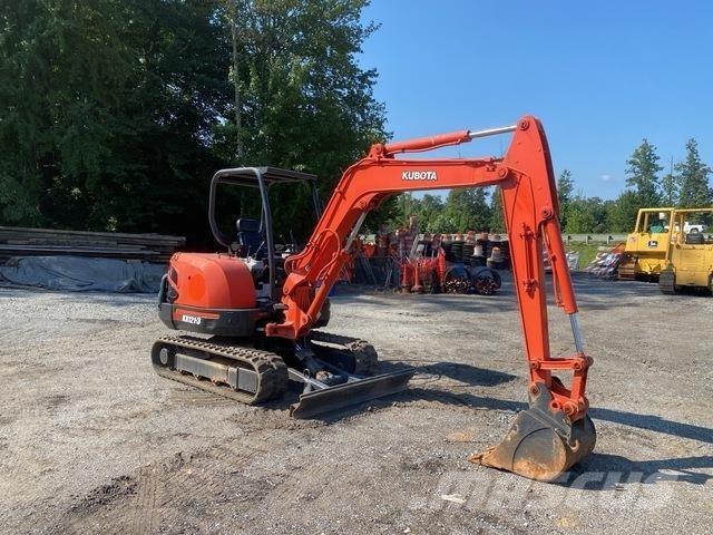 Kubota KX121-3 Vikšriniai ekskavatoriai