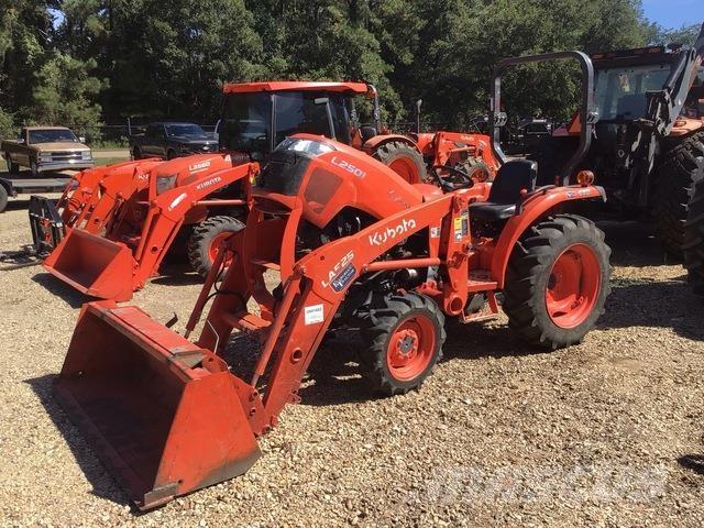 Kubota L2501D Traktoriai