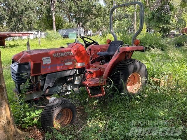 Kubota L2800 Traktoriai